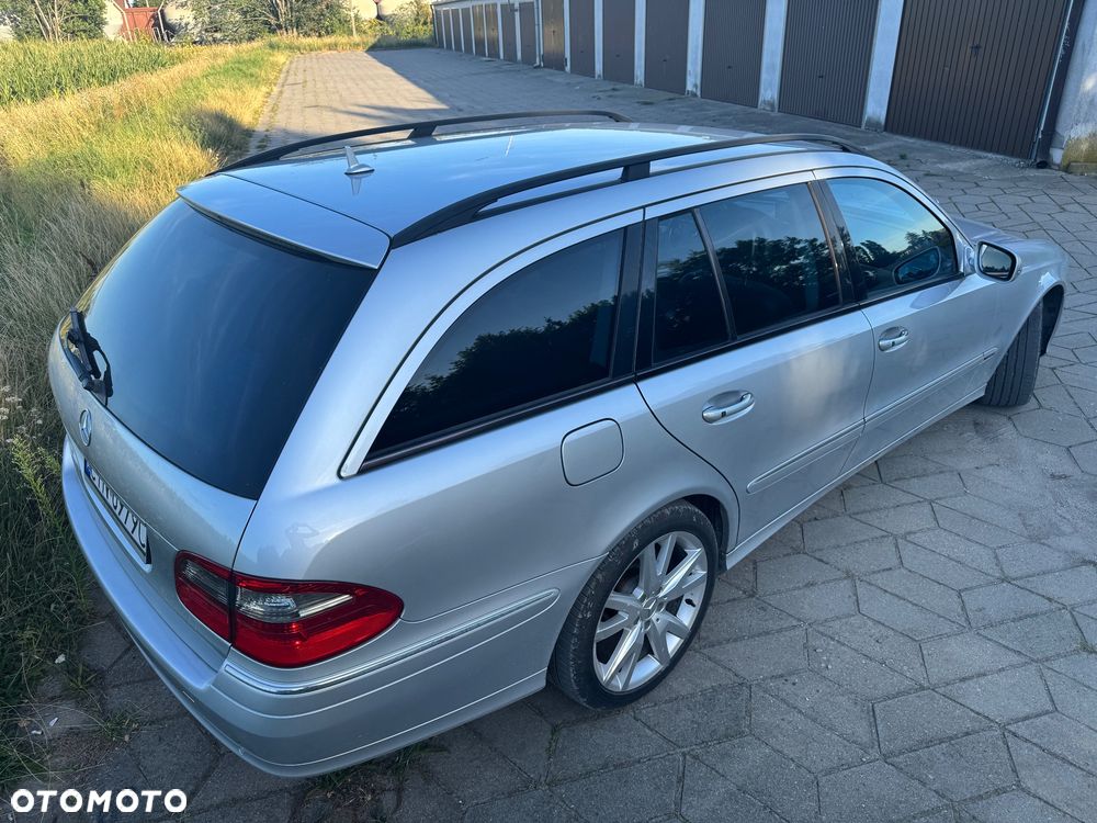 Mercedes-Benz Klasa E 320 CDI T Avantgarde - 10