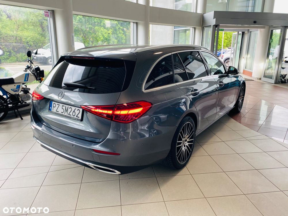 Mercedes-Benz Klasa C 220 d mHEV - 10