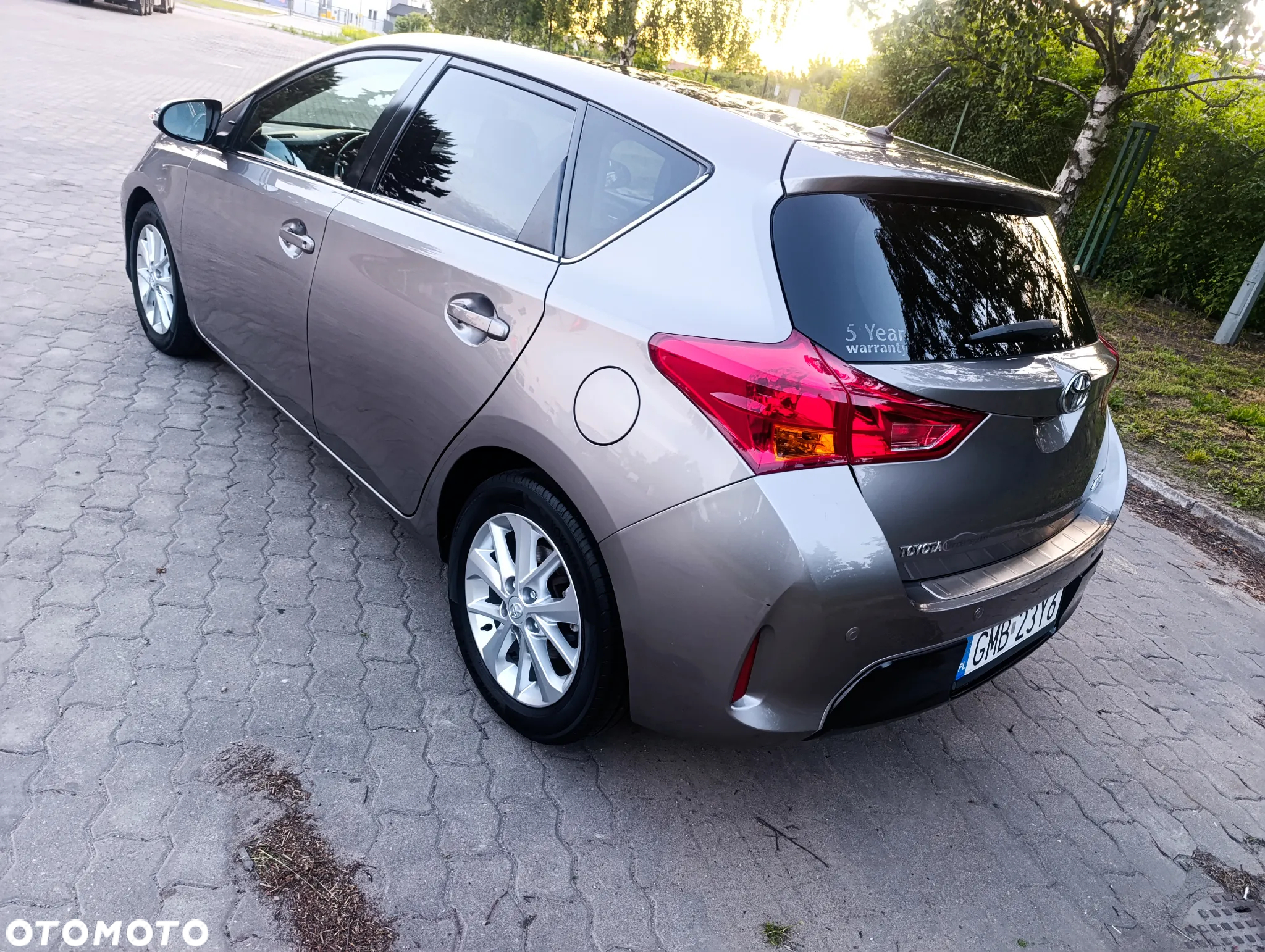 Toyota Auris 1.6 Valvematic Multidrive S Executive - 6