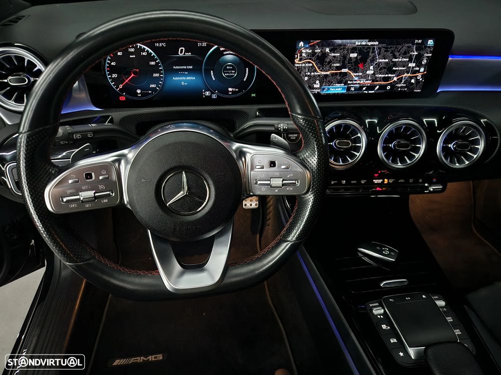 Mercedes-Benz A 250 e AMG Line - 17