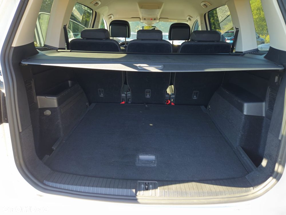 Volkswagen Touran 1.5 TSI EVO Highline DSG - 28