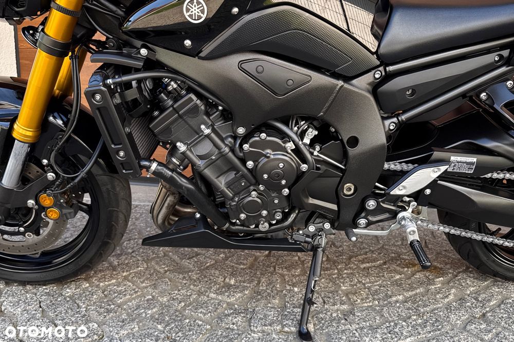 Yamaha FZ8 - 22