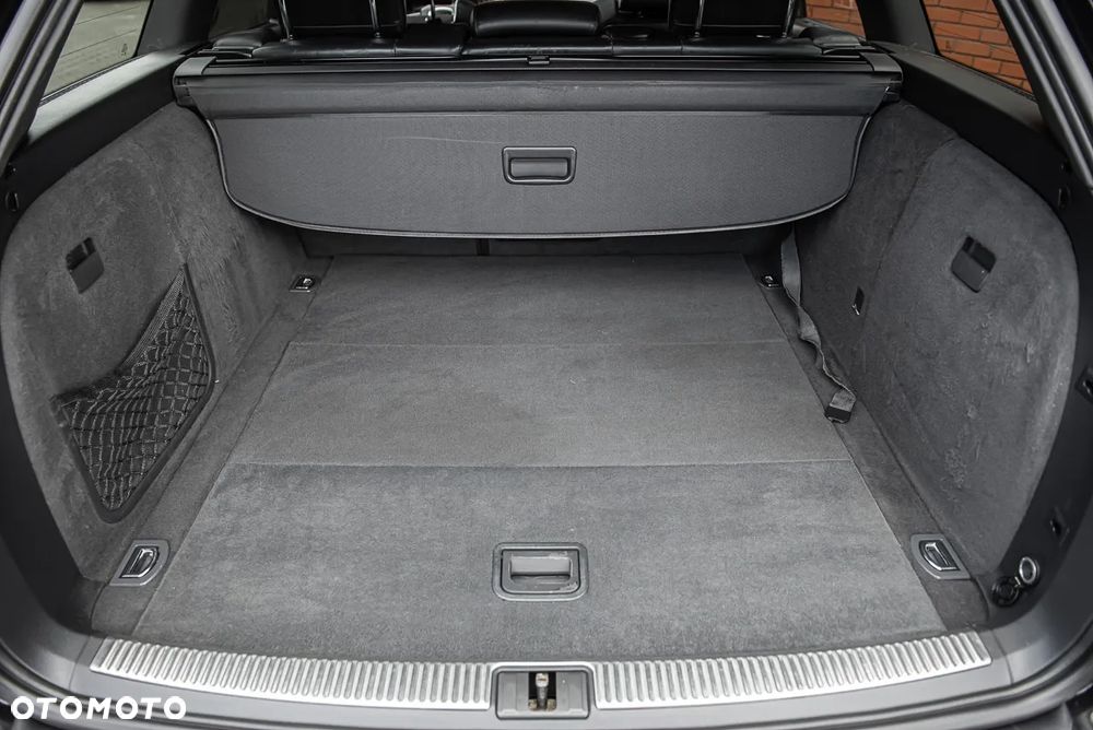 Audi S4 Avant tiptronic - 25