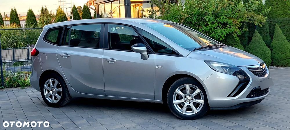 Opel Zafira - 13