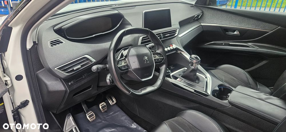 Peugeot 3008 1.2 PureTech Crossway S&S - 24