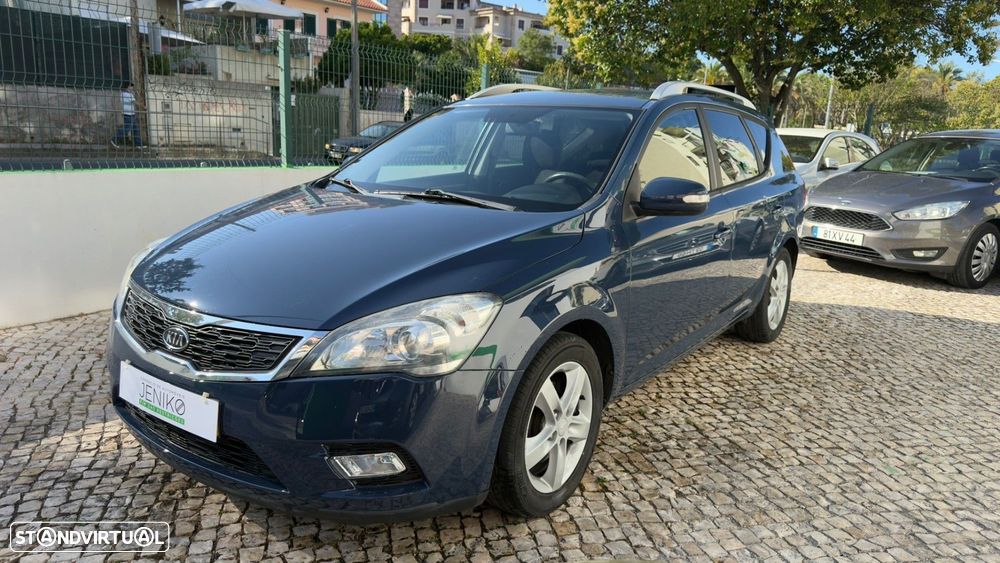 Kia Ceed SW 1.6 CRDi EX ISG - 8