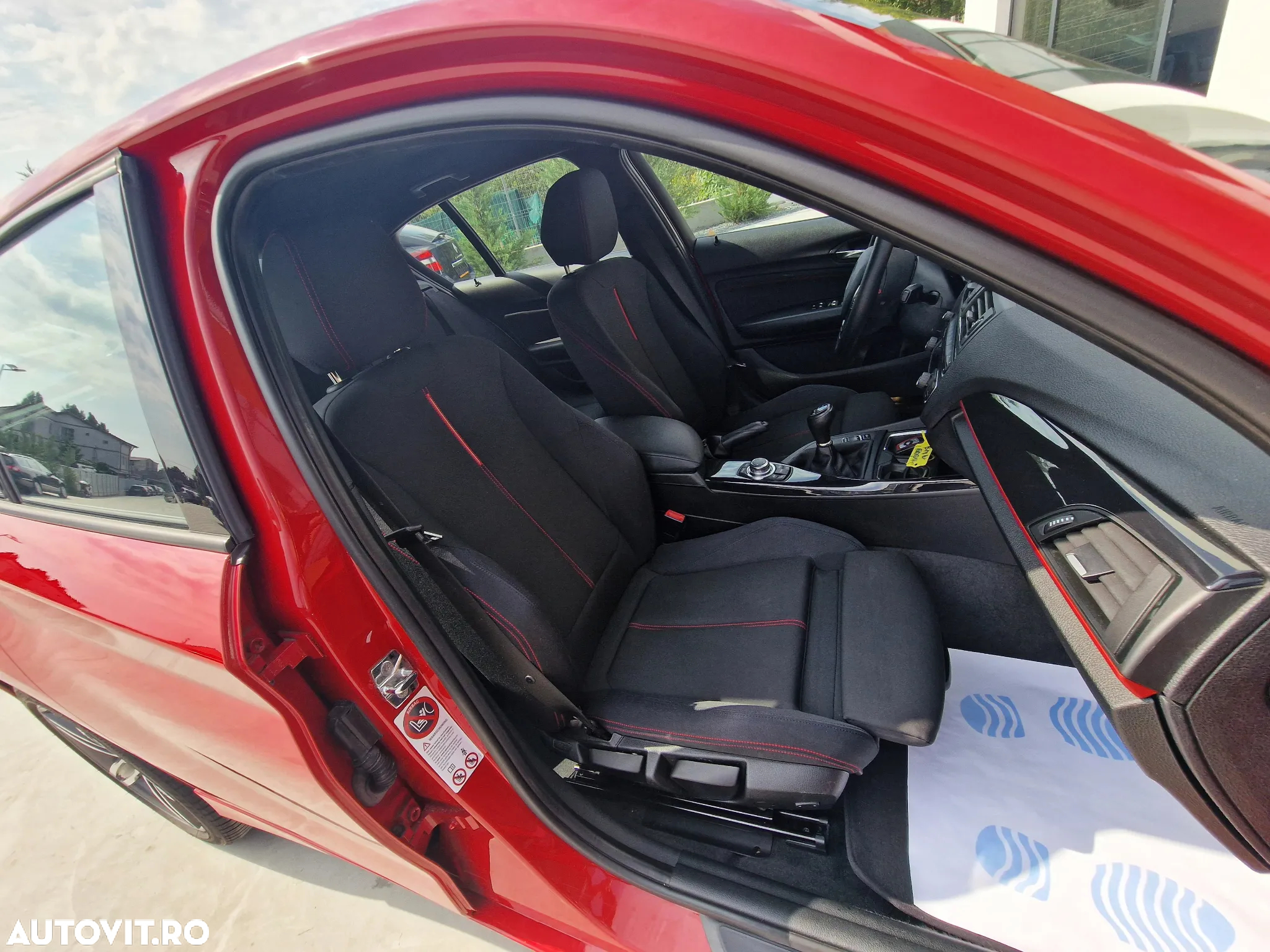 BMW Seria 1 118i Sport Line - 13