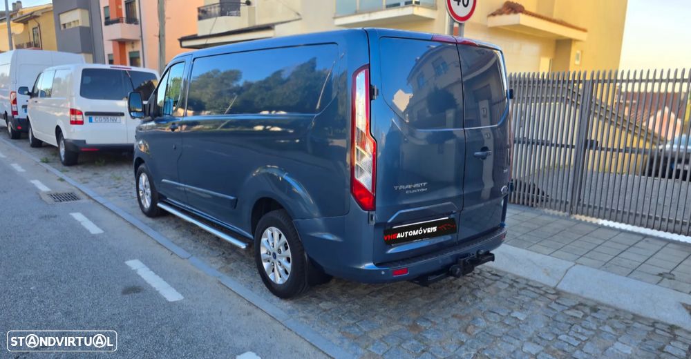 Ford Custom - 6