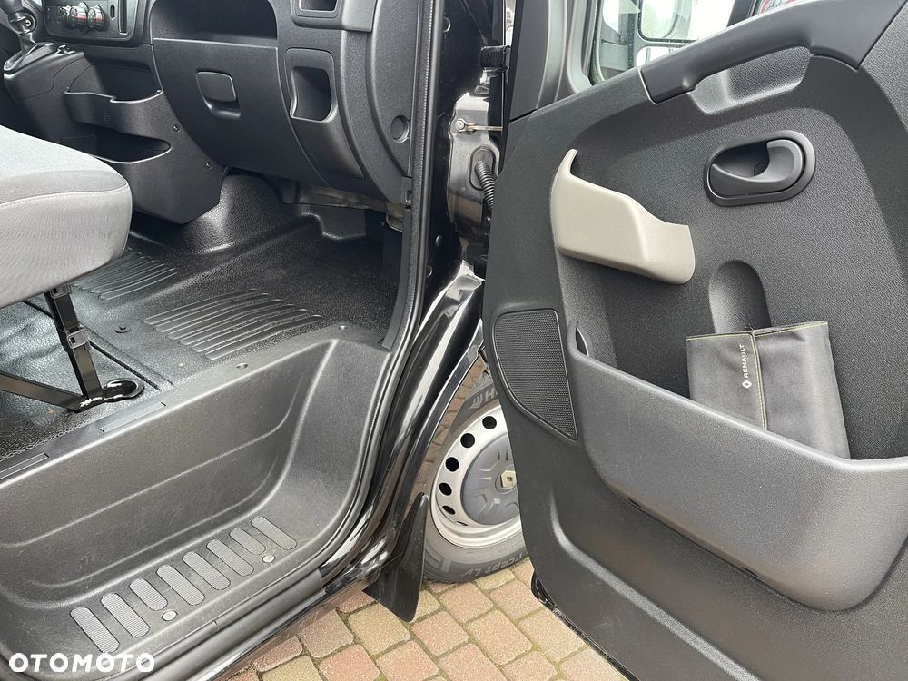 Renault Master Brygadówka Doka L2H2 - 19