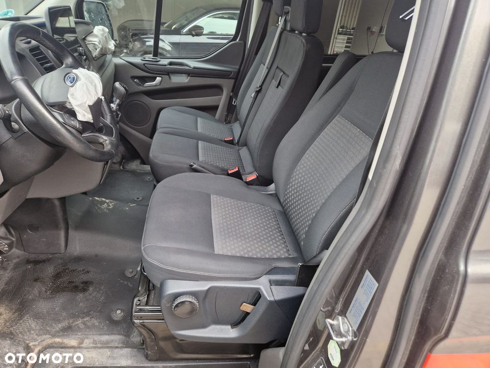Ford Transit Custom 300 L2H1 Ambiente (bryg.) - 18