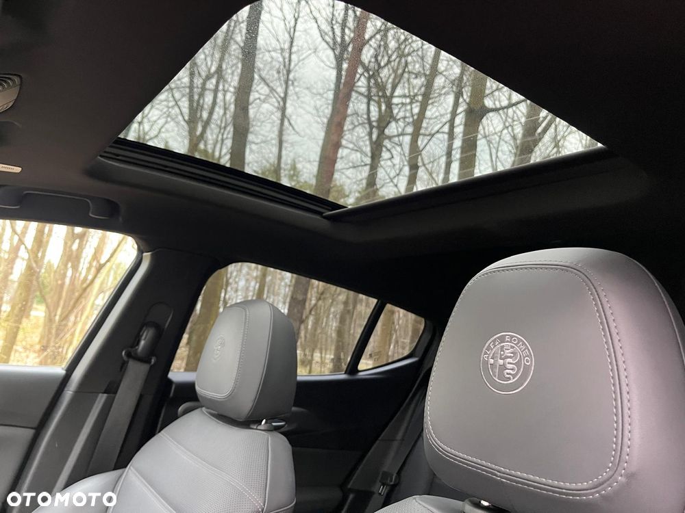 Alfa Romeo Tonale - 15