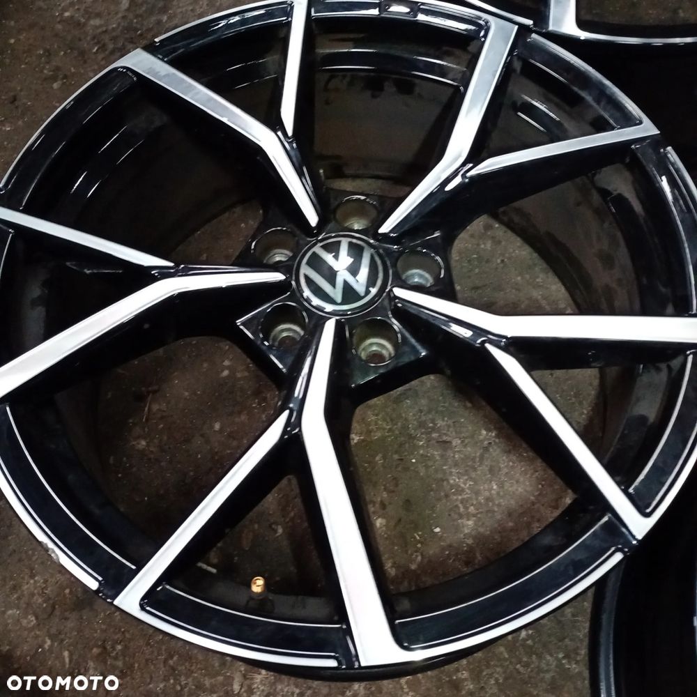Felgi volkswagen Passat Golf Arteon 19" - 5