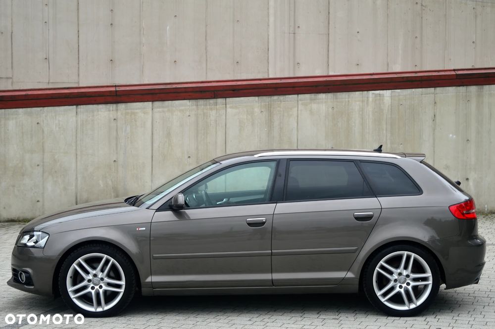 Audi A3 Sportback 2.0 TDI DPF quattro S line Sportpaket - 7