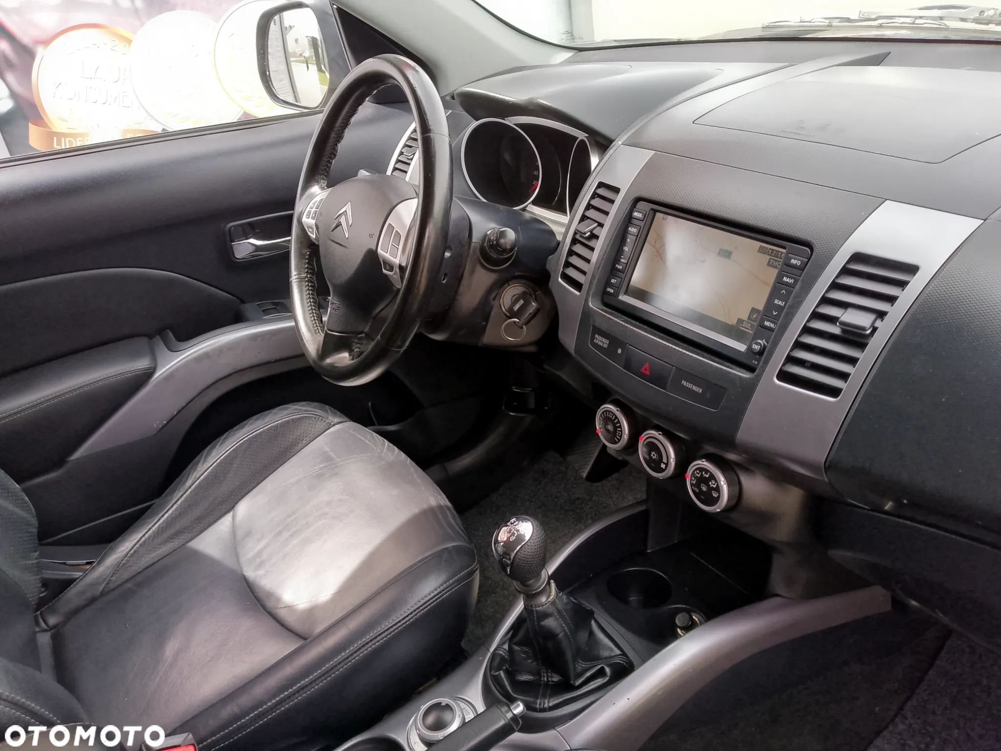 Citroën C-Crosser 2.2 HDi Exclusive - 25
