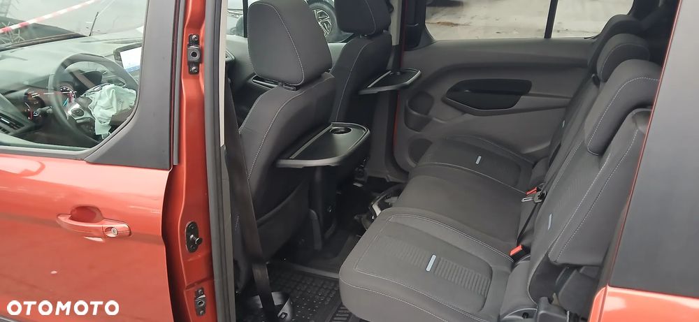 Ford Tourneo Connect 1.5 EcoBlue Active PowerShift - 24