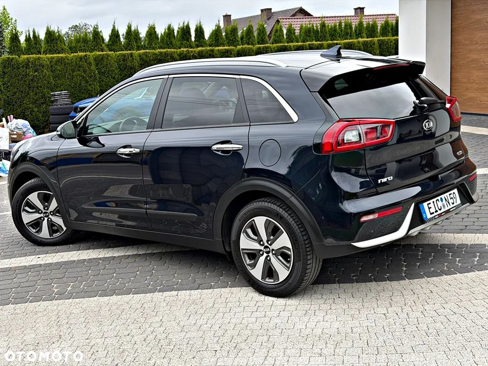 Kia Niro - 11
