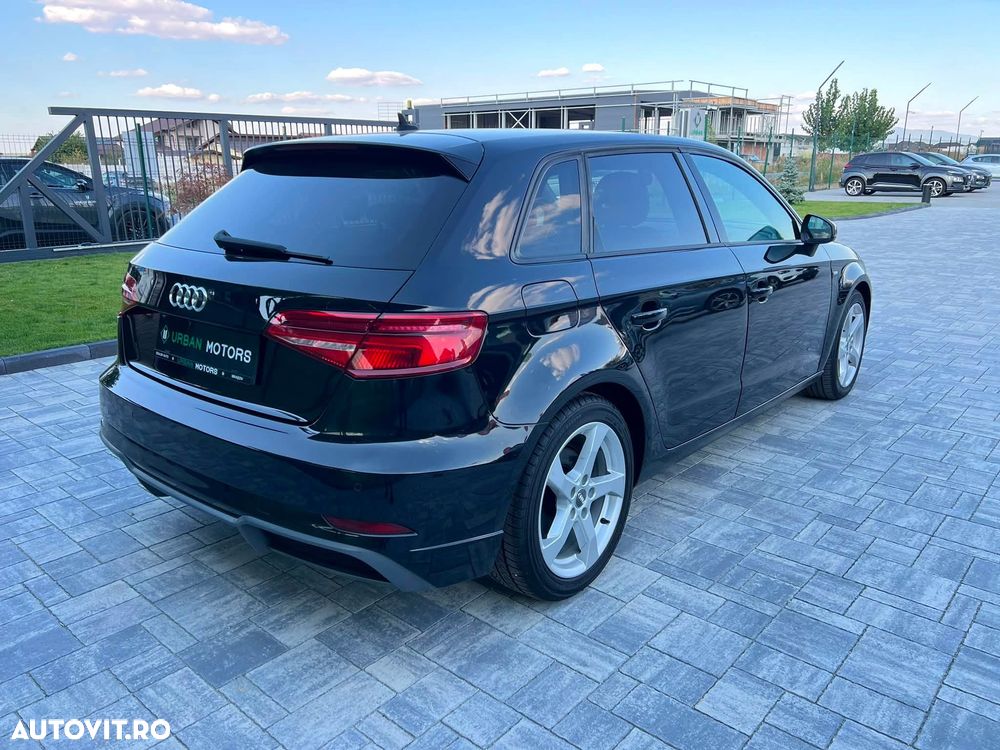 Audi A3 Sportback - 2