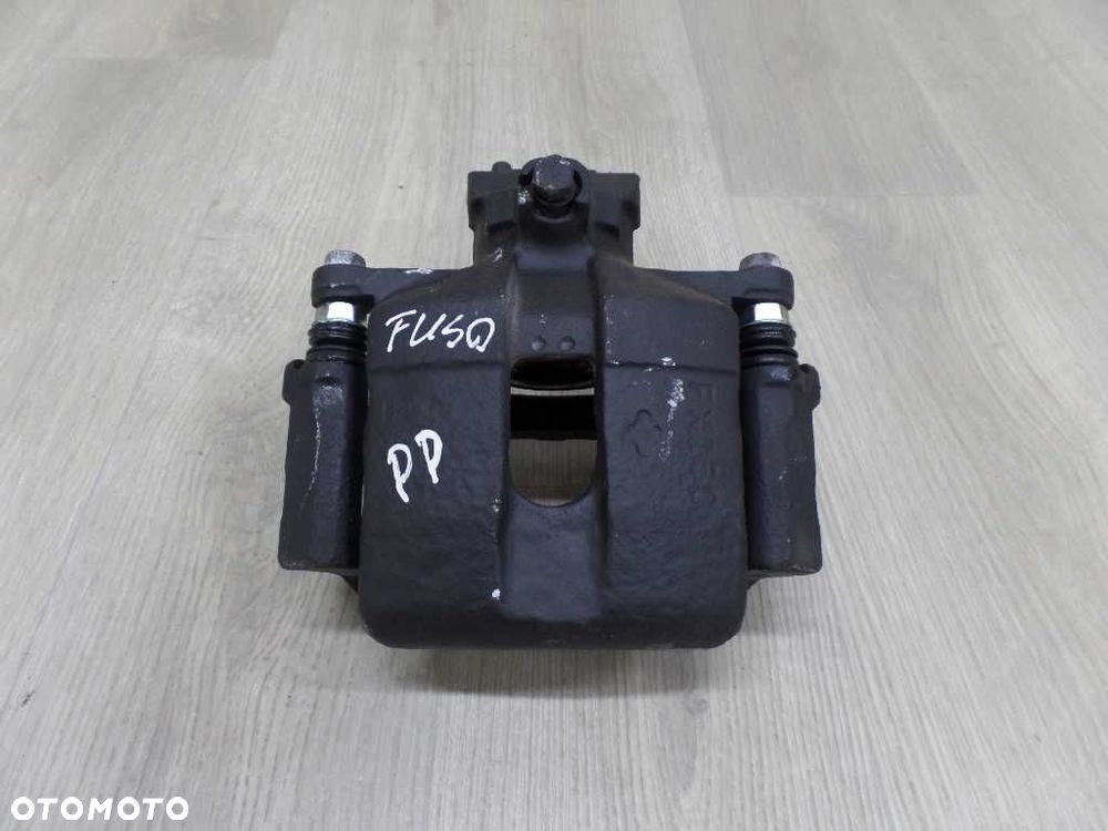 MITSUBISHI CANTER FUSO 7C18 4.9 DID ZACISK PRZOD PRAWY 07-12 - 1