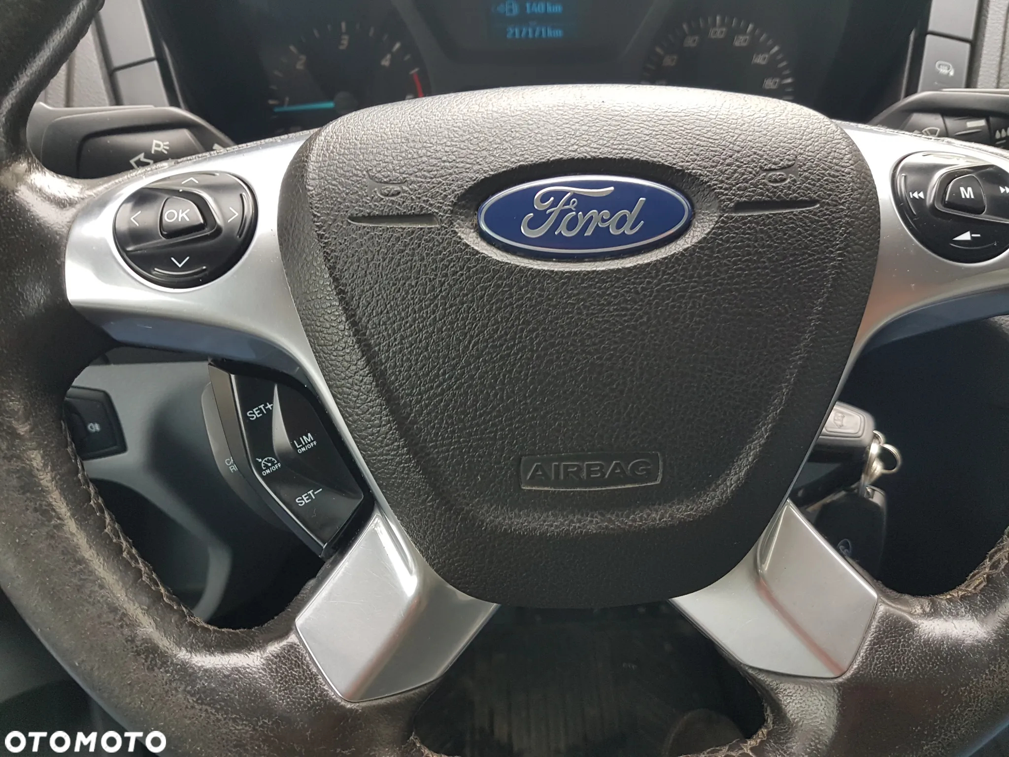 Ford Transit - 18