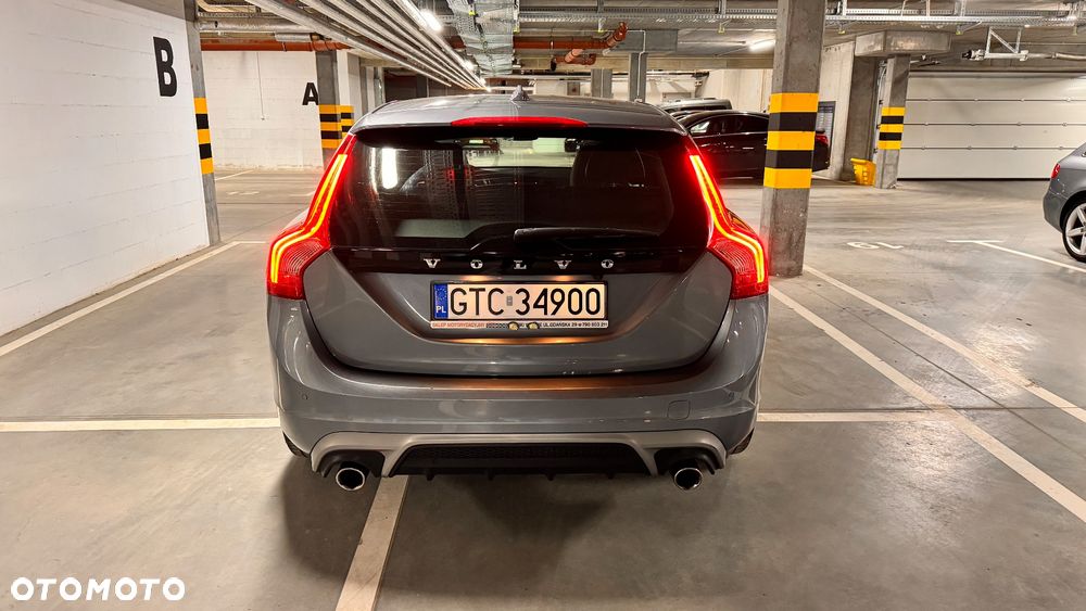 Volvo V60 D3 Geartronic RDesign - 4