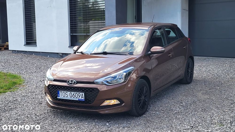 Hyundai i20 1.2 GO - 15