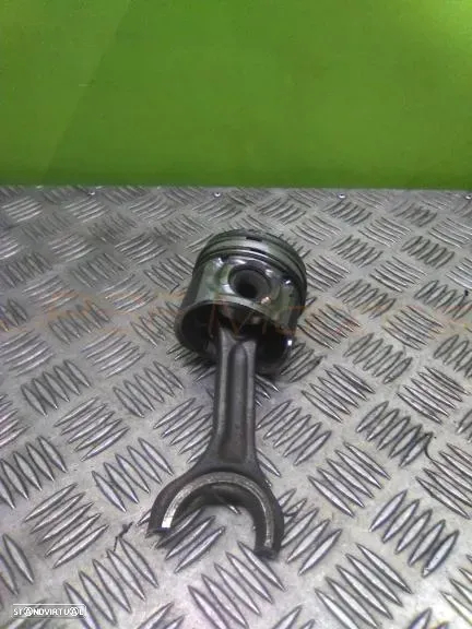 Reparação Peças Motor Peugeot 407 1.6 HDI 2009 Ref 9HZ - 9