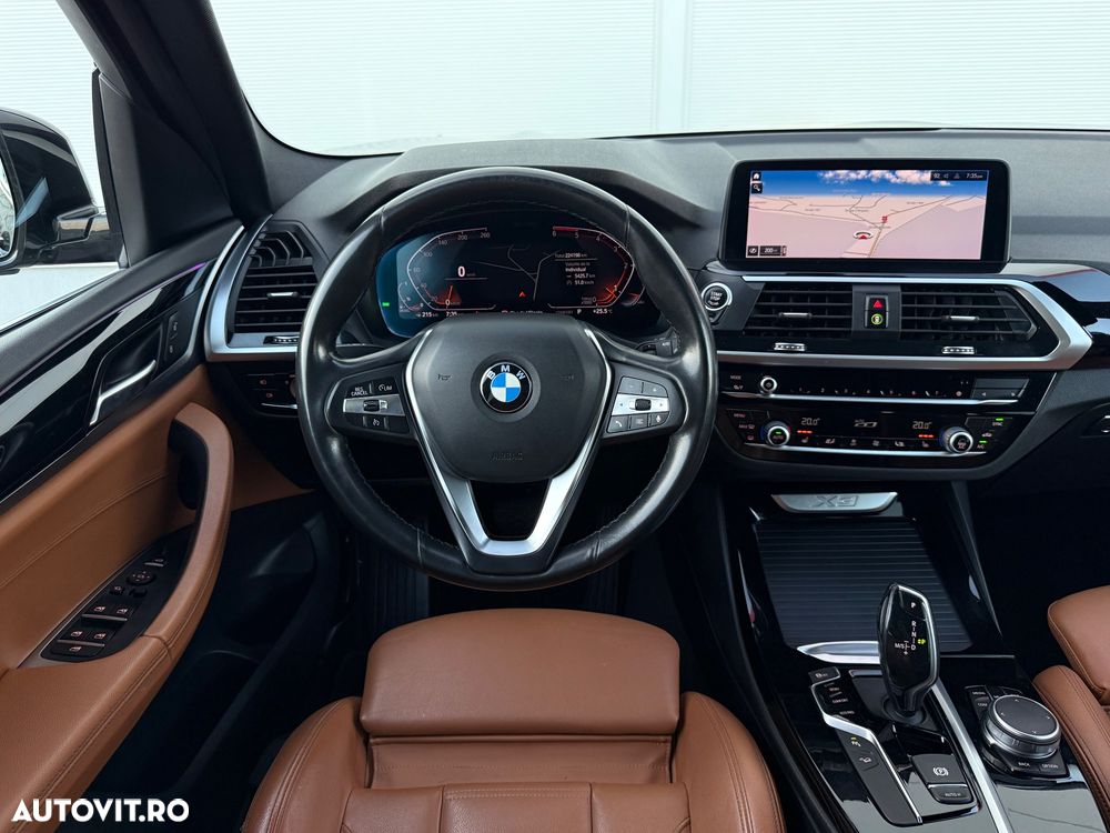 BMW X3 xDrive20d AT Luxury Line - 7
