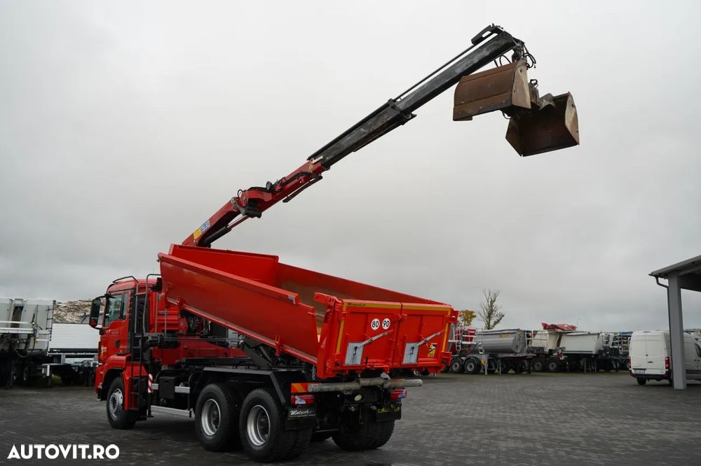 MAN TGS 26.400 / 6x4 / BASCULĂ DUBLĂ + HDS HMF 1530 K2 / HIDRODOXIE LATERALĂ / GRAPPER / TELECOMANDĂ / NAVIGAȚIE / - 3