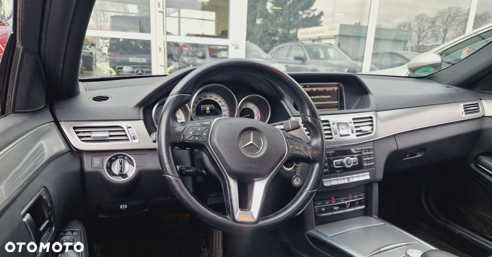 Mercedes-Benz Klasa E - 14