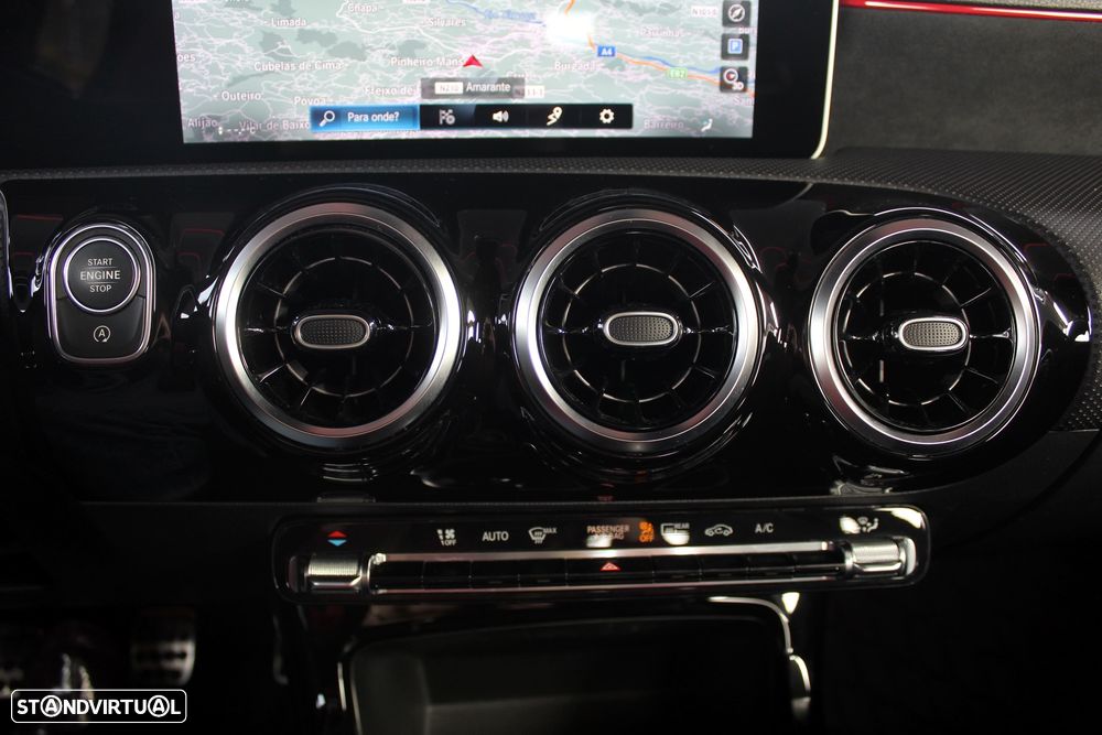 Mercedes-Benz A 160 AMG Line - 20