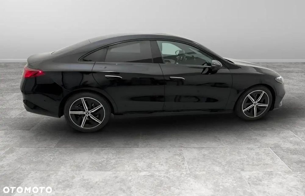Mercedes-Benz CLA 200 mHEV 8G-DCT - 7