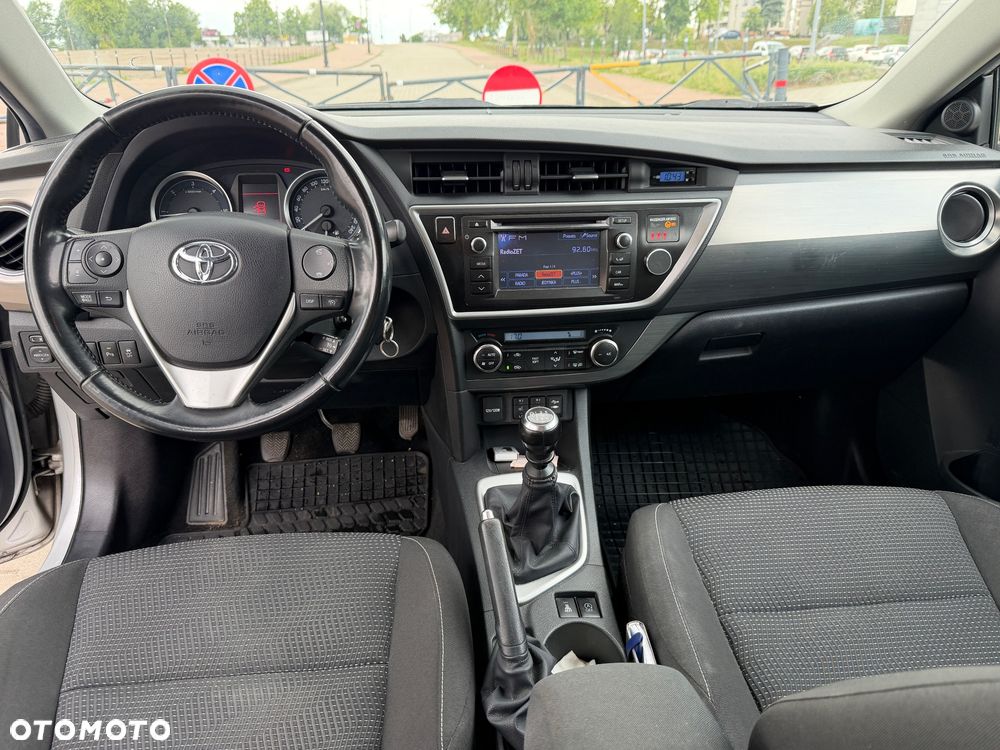 Toyota Auris 2.0 D-4D Premium Comfort - 20