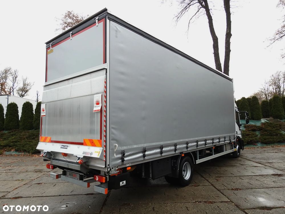 Iveco EUROCARGO 120-250 NOWY PLANDEKA WINDA 18 PALET WEBASTO KLIMATYZACJA TEMPOMAT LEDY PNEUMATYKA AUTOMAT GWARANCJA 250KM [ 1231 ] - 4
