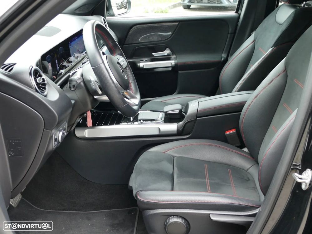 Mercedes-Benz GLB 180 d AMG Line - 25