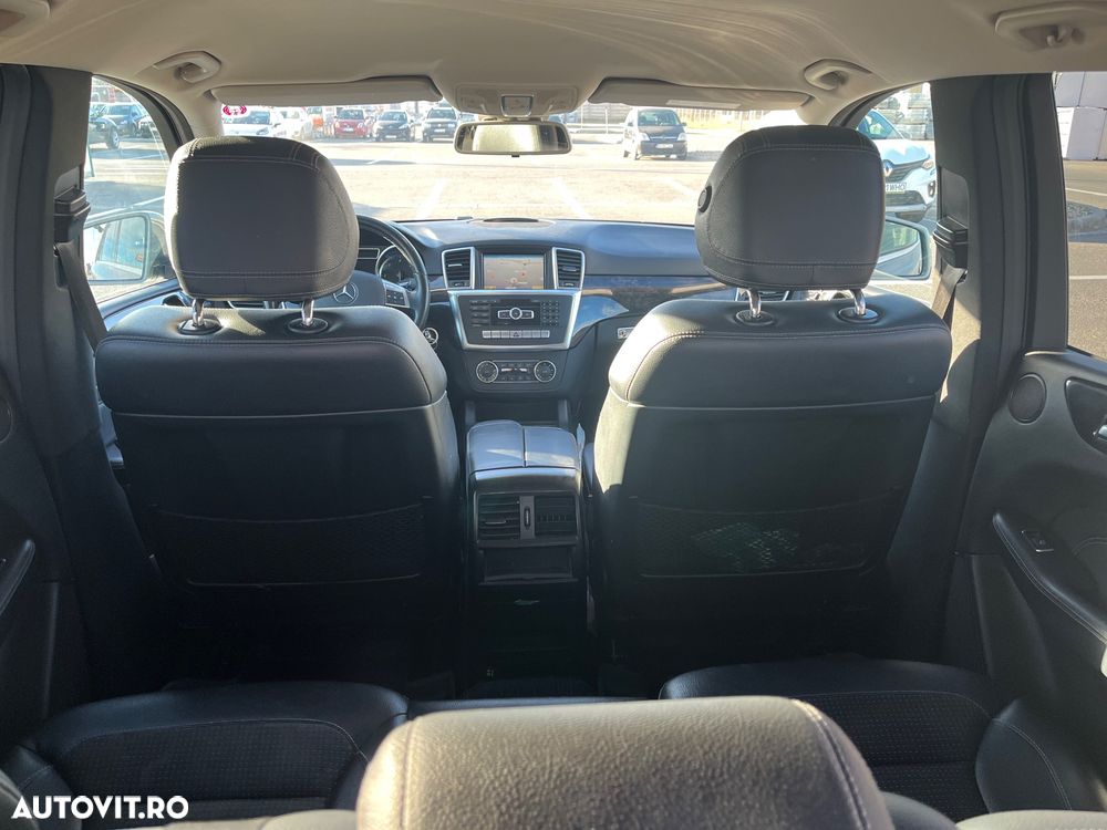 Mercedes-Benz ML 250 BlueTec 4MATIC Aut - 11