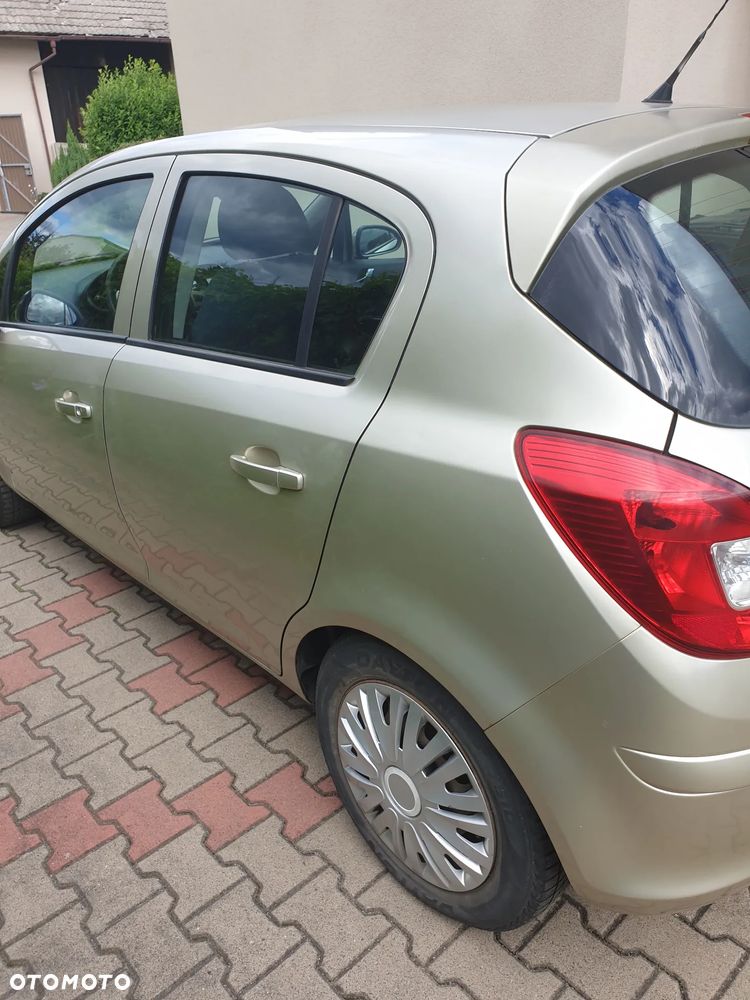 Opel Corsa 1.2 16V Enjoy - 5