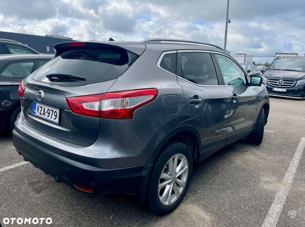Nissan Qashqai 1.2 DIG-T Xtronic TEKNA - 4