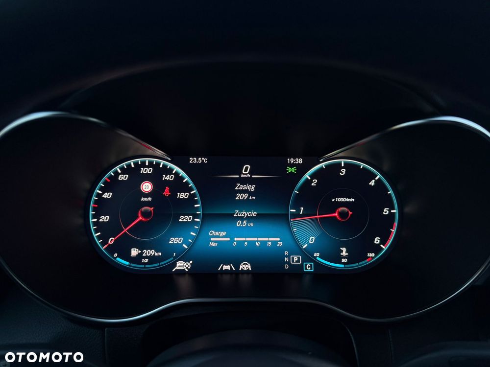 Mercedes-Benz GLC 200 d 4Matic 9G-TRONIC - 16