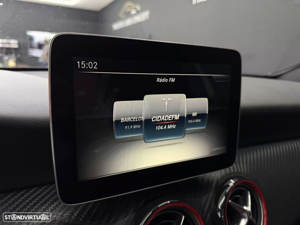 Mercedes-Benz A 180 d AMG Line Aut. — fotografia 33