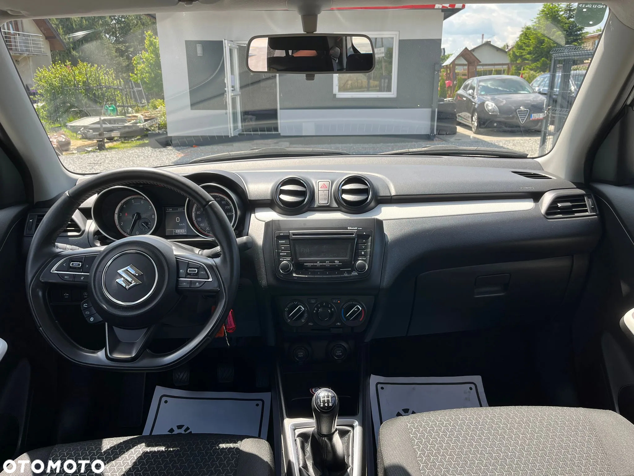 Suzuki Swift 1.2 Dualjet SHVS Premium - 27