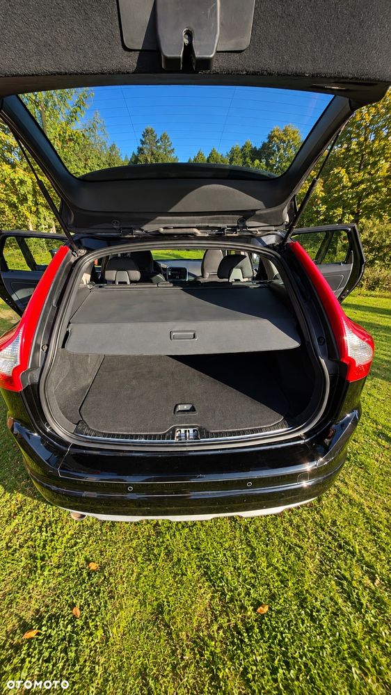 Volvo XC 60 - 4