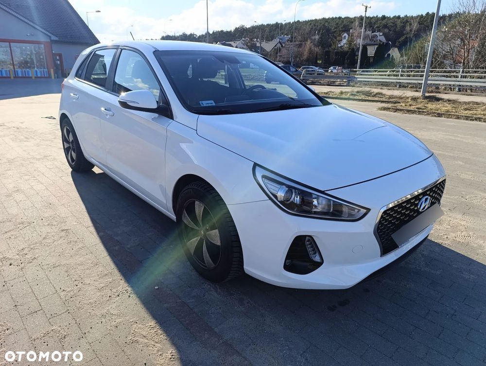 Hyundai i30 1.4 Comfort - 1