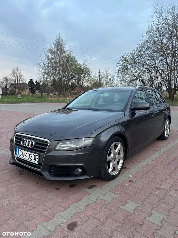 Audi A4 Avant - 1