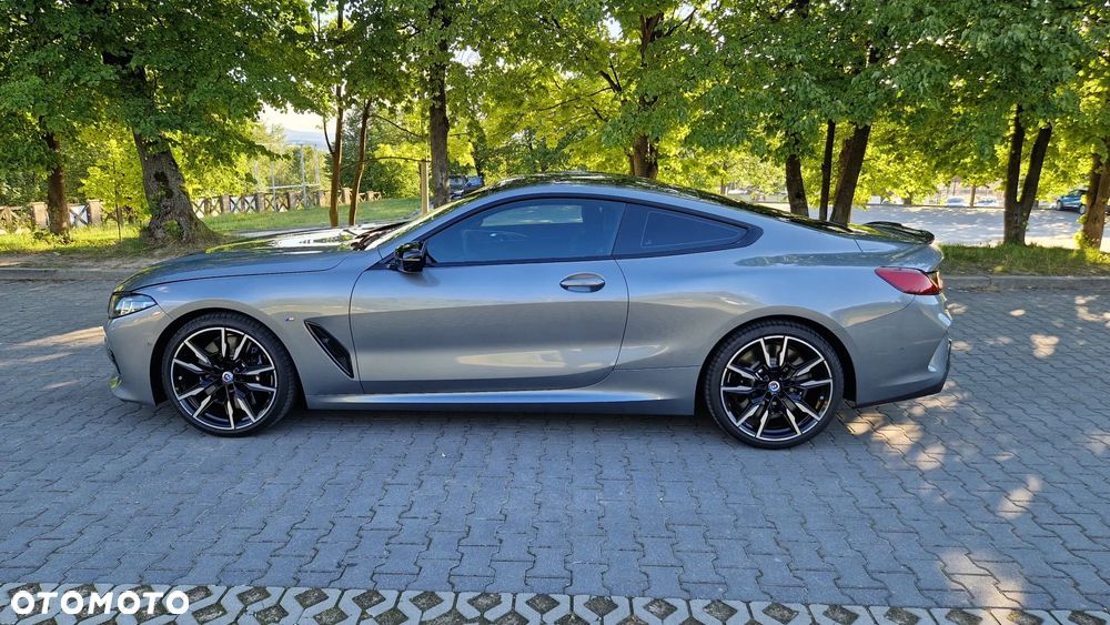 BMW Seria 8 - 3
