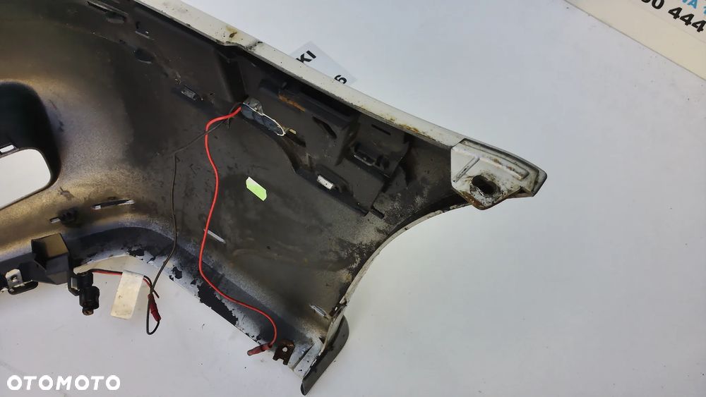 Volvo V40 S40  Zderzak Przód - 8