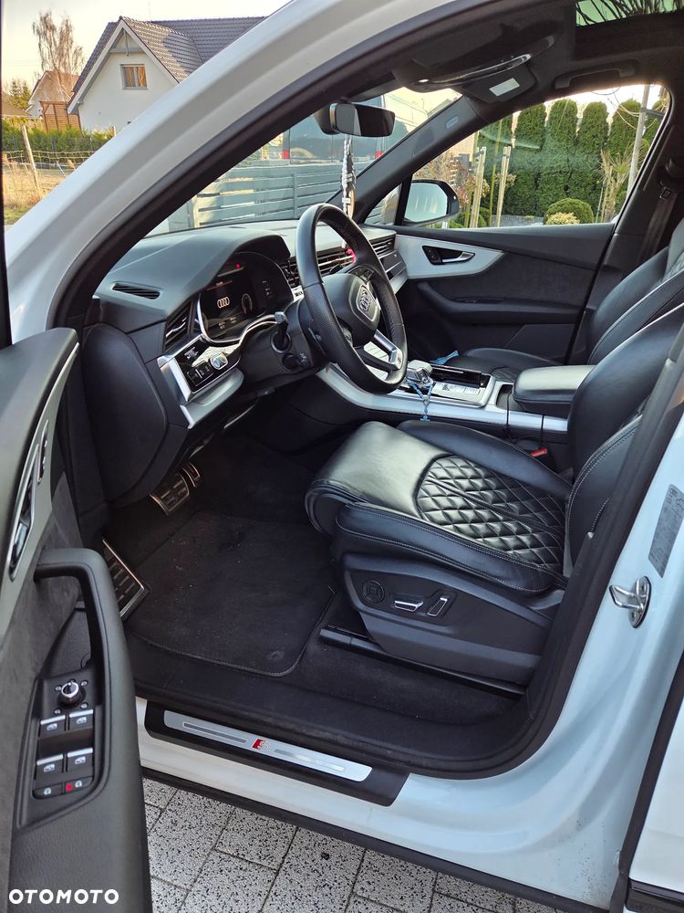 Audi Q7 - 12