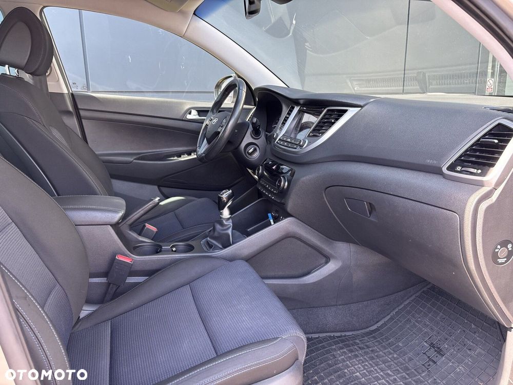 Hyundai Tucson - 10