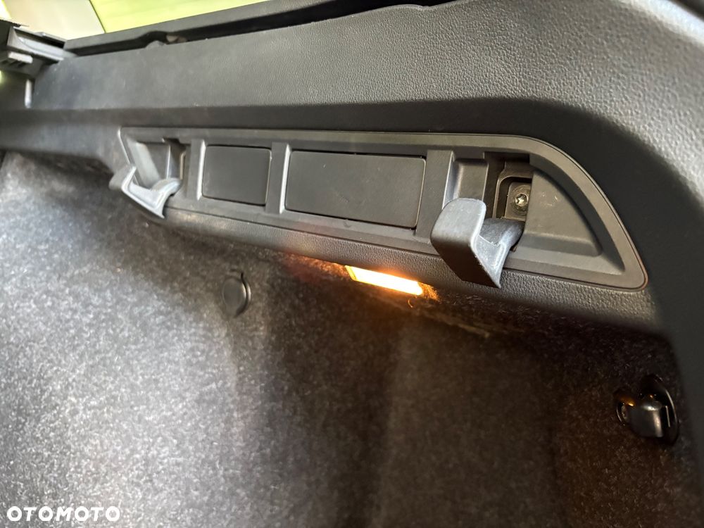 Skoda Octavia 1.5 TSI ACT Ambition - 24