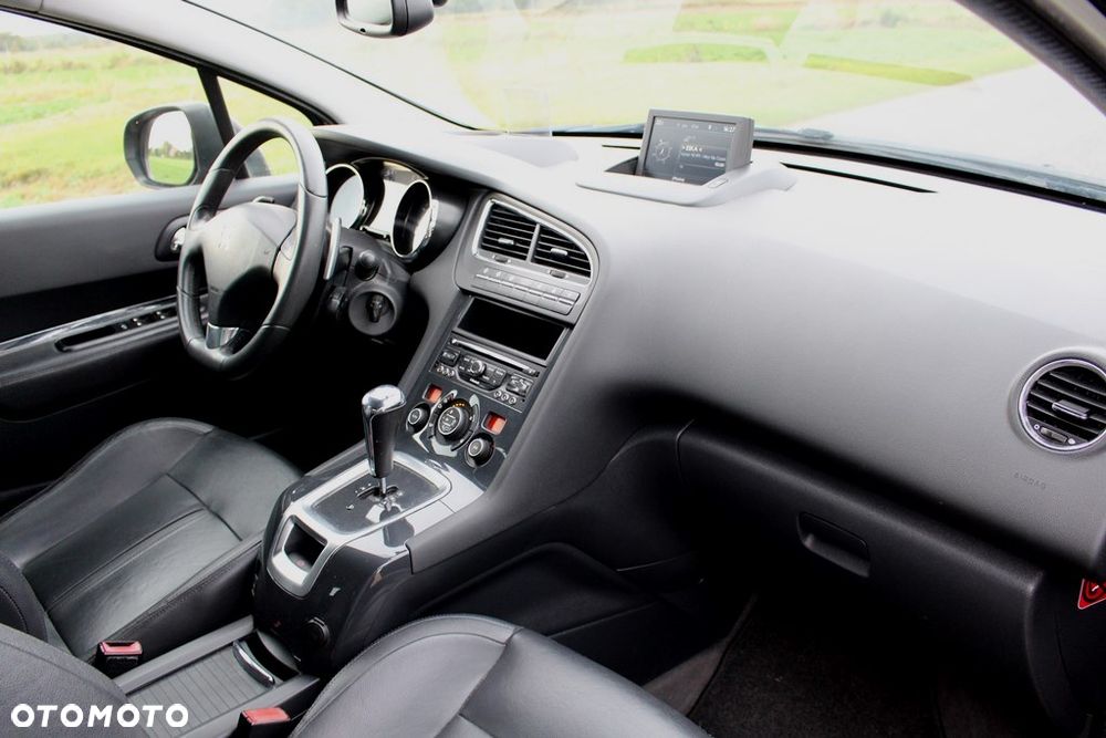 Peugeot 5008 e-HDI 115 ETG6 Stop&Start Allure - 7