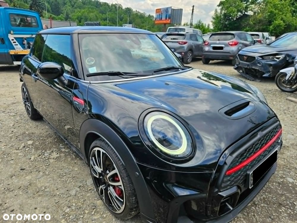 MINI John Cooper Works - 24